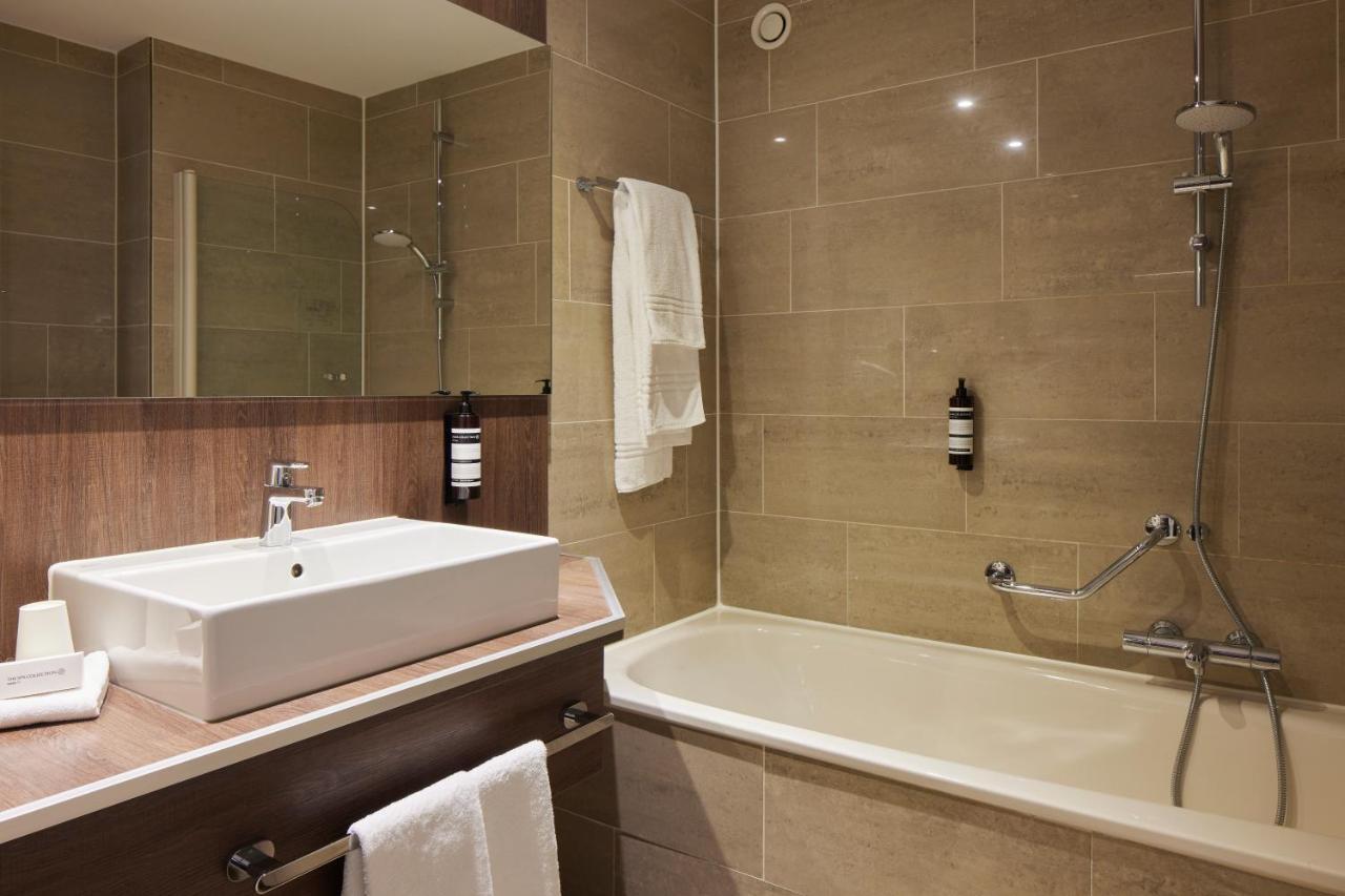 Auberge Du Bonheur ติลเบิร์ก ภายนอก รูปภาพ